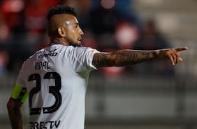 Arturo Vidal se transforma en un lío para Colo Colo: la lista de problemas que tienen al Rey en la mira de Blanco y Negro
