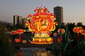 Festival de luces chinas: los tres eventos que están iluminando las noches en Santiago