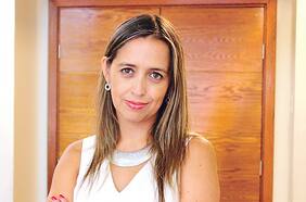 El debut de la nueva directora (s) del SII ante el Congreso