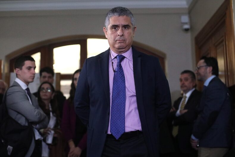 Se realizan los alegatos de las defensas de Luis Hermosilla y Leonarda Villalobos para revertir la prisión preventiva de ambos, en la Corte de Apelaciones de Santiago.