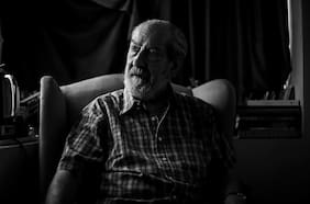 Manuel Silva Acevedo: el premio nacional de Literatura que no encuentra dónde publicar