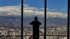 Gremios empresariales concuerdan en necesidad de aprobar megarreforma, pero difieren en si debe ser por consenso amplio