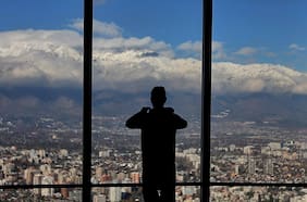Gremios empresariales concuerdan en necesidad de aprobar megarreforma, pero difieren en si debe ser por consenso amplio