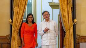 Rodríguez y Petro defienden la “necesidad de unión y de integración” entre Venezuela y Colombia