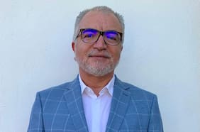 La arriesgada cruzada de Adolfo Numi para recuperar el barrio Meiggs