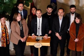 “Papelón”, “show político” y “bochorno parlamentario”: los reproches de la oposición tras fracaso de la AC contra Grau