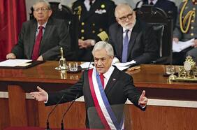 Senado se abre a aplazar cuenta pública en medio de avance de reforma constitucional con que el gobierno busca evitar que Piñera la rinda en Valparaíso