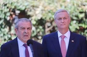 Presidente Kast recibe en La Moneda al exmandatario Frei Ruiz-Tagle