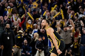 Stephen Curry sigue haciendo historia en la NBA logrando una imponente marca