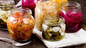 ¿Consumir alimentos fermentados puede mejorar la salud intestinal? Esto dice una especialista