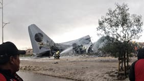 Bolivia decreta tres días de duelo nacional tras tragedia aérea en El Alto que deja al menos 22 muertos