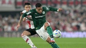 Copa Libertadores: Palmeiras vence en casa de River Plate con Paulo Díaz como uno de los grandes villanos