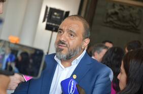 Cómo el Mineduc se convirtió en el principal “ring” de la política