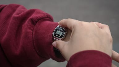 Septiembre llega con cambio de hora: cuándo es, qué zonas están excluidas y qué hay que hacer