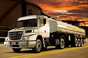 Mercedes-Benz despide con una edición especial al camión Atron, el popular ‘trompudo’
