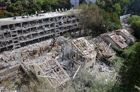 La guerra de Trump: Las grandes preguntas que se mantienen tras lograr el alto el fuego entre Israel e Irán