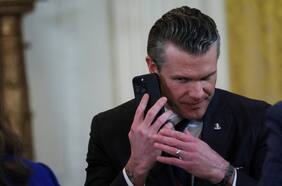 El secretario de Defensa de Estados Unidos detalló planes militares en un segundo chat de Signal, según reportes