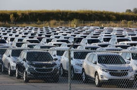 Ventas de autos nuevos se recuperan en noviembre gracias al segmento SUV