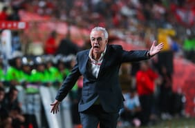 Jorge Fossati explica por qué no llegó a la U: “Trataron de desprestigiarme públicamente; me sentí en un casting”