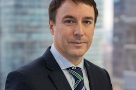 Clínica Indisa ficha a gerente general de Clínica Santa María