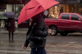 Hasta 40 mm y vientos de 45 km/h: anuncian las lluvias más intensas de los últimos años en Santiago y zona central