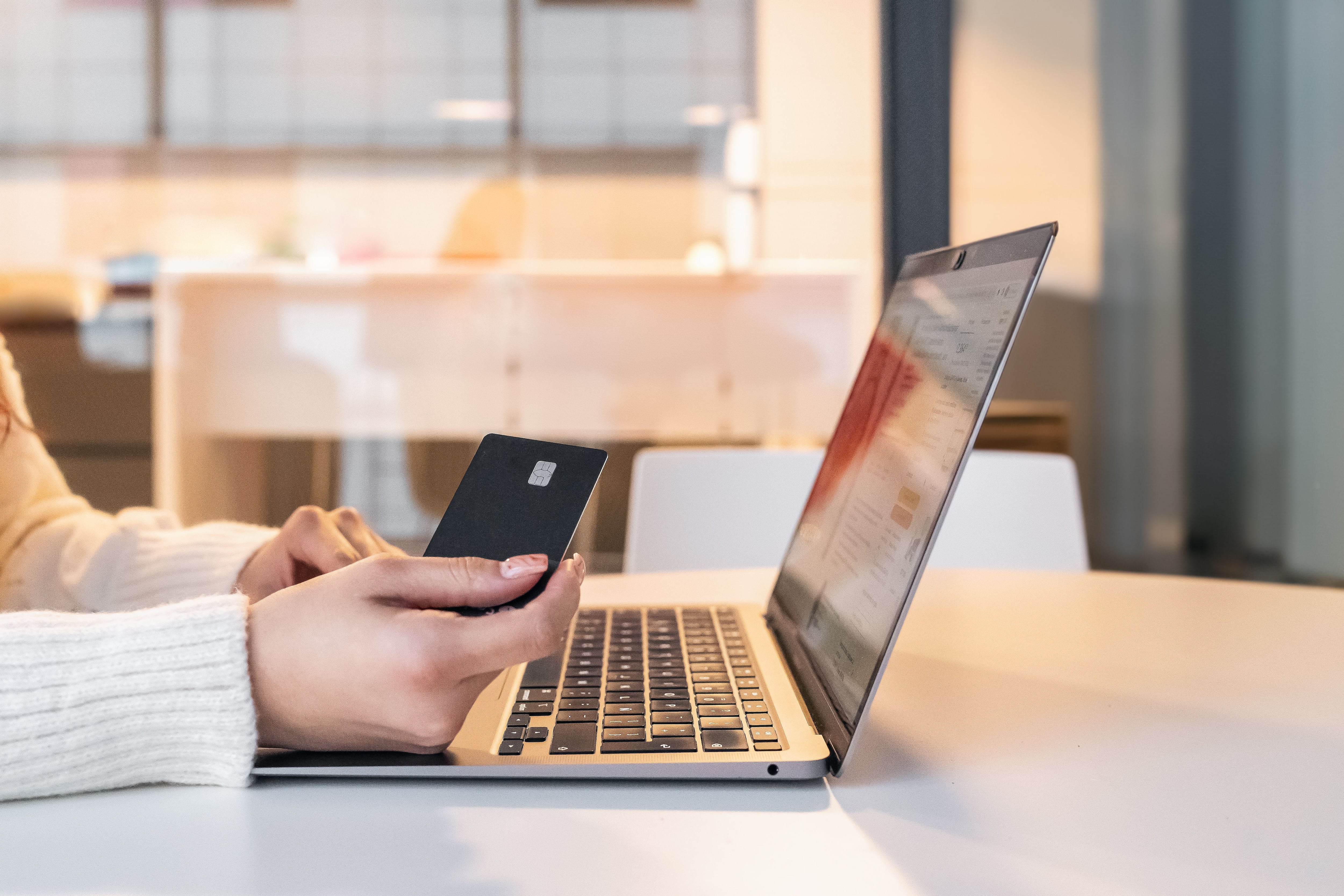 Primer balance del Cyber Monday 2026: Más personas han comprado, pero están gastando menos