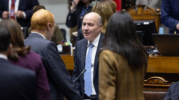 Presión del PDG y posibles descuelgues de última hora inquietan al gobierno en recta final de megaproyecto