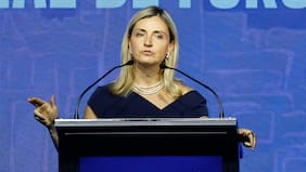 Subsecretaria de Diplomacia de EE.UU. destaca colaboración con Chile en seguridad y envío de personal y tecnología a la frontera norte