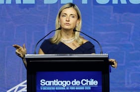 Subsecretaria de Diplomacia de EE.UU. destaca colaboración con Chile en seguridad y envío de personal y tecnología a la frontera norte