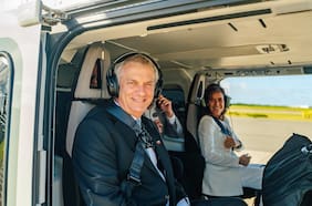 Kast visita frontera de República Dominicana con Haití en medio de su gira por Centro América