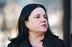 Comisión investigadora y acusación con consulta a los partidos: diputados opositores coordinan acciones contra Steinert