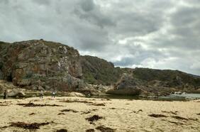 Hombre muere ahogado en playa Tunquén: lugar no era apto para el baño