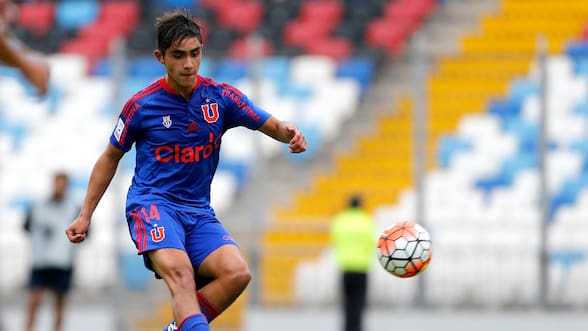 Futbolista Nicolás Ramírez fue víctima de una encerrona: vehículo fue abandonado en Recoleta y aún no hay rastro de asaltantes