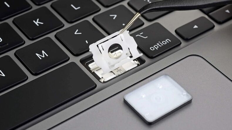 The stylish struggle of Apple designs