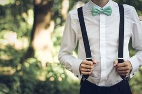 Hombres: consejos para vestirse bien en matrimonios (y salirse del terno de vez en cuando)