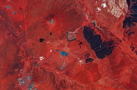 Ahora se ve del espacio: “Puerta al infierno” crece sin control y preocupa a científicos por su impacto