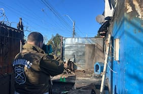 Indagan origen de incendio que afectó cinco viviendas en San Fernando: no se reportan lesionados
