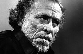 “Ser escritor es dañino y difícil”: cuando Charles Bukowski reflexionó sobre la escritura