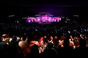 Revisa el horario de hoy del Festival de Viña 2025