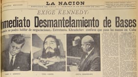 Cómo contó la prensa chilena el tenso día en que terminó la crisis de los misiles