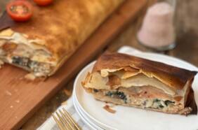 Ideas de recetas sabrosas para la cena navideña: rollo de verduras y tronco de chocolate relleno