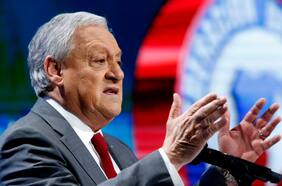 Arturo Salah reaparece y arremete con todo contra el fútbol chileno