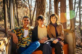 “Santiago es una ciudad única”, “nos enfrentamos a consumidores dinámicos”: por qué Disney+ apuesta por Chile con su nueva serie