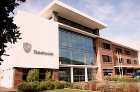 La participación de mercado de los colegios Dunalastair: tiene un 17% en Chicureo, 11% en Peñalolén y 6,5% en Las Condes