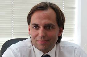 Columna de Matías Acevedo: “Litio, ¿qué camino maximiza su valor para Chile?”