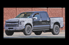 ¡La Ford F-150 Raptor V8 ya merodea previo a su presentación de este 3 de febrero!