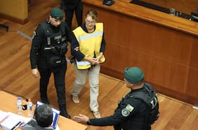 Trama bielorrusa: Fiscalía amplía periodo de revisión de platas de Vivanco y pesquisa año previo a que asumiera en la Suprema