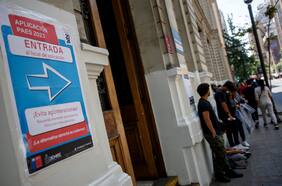 ¿Mal endémico? PAES vuelve a evidenciar brechas entre colegios particulares y públicos, los que desaparecen de los rankings