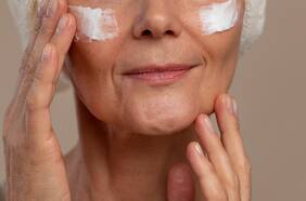 Cómo cuidar la piel después de los 50 años