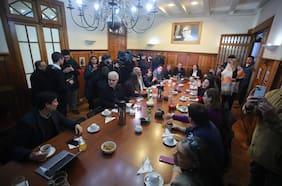 Oposición busca mostrar unidad por megaproyecto y rechaza emplazamiento del gobierno al Socialismo Democrático